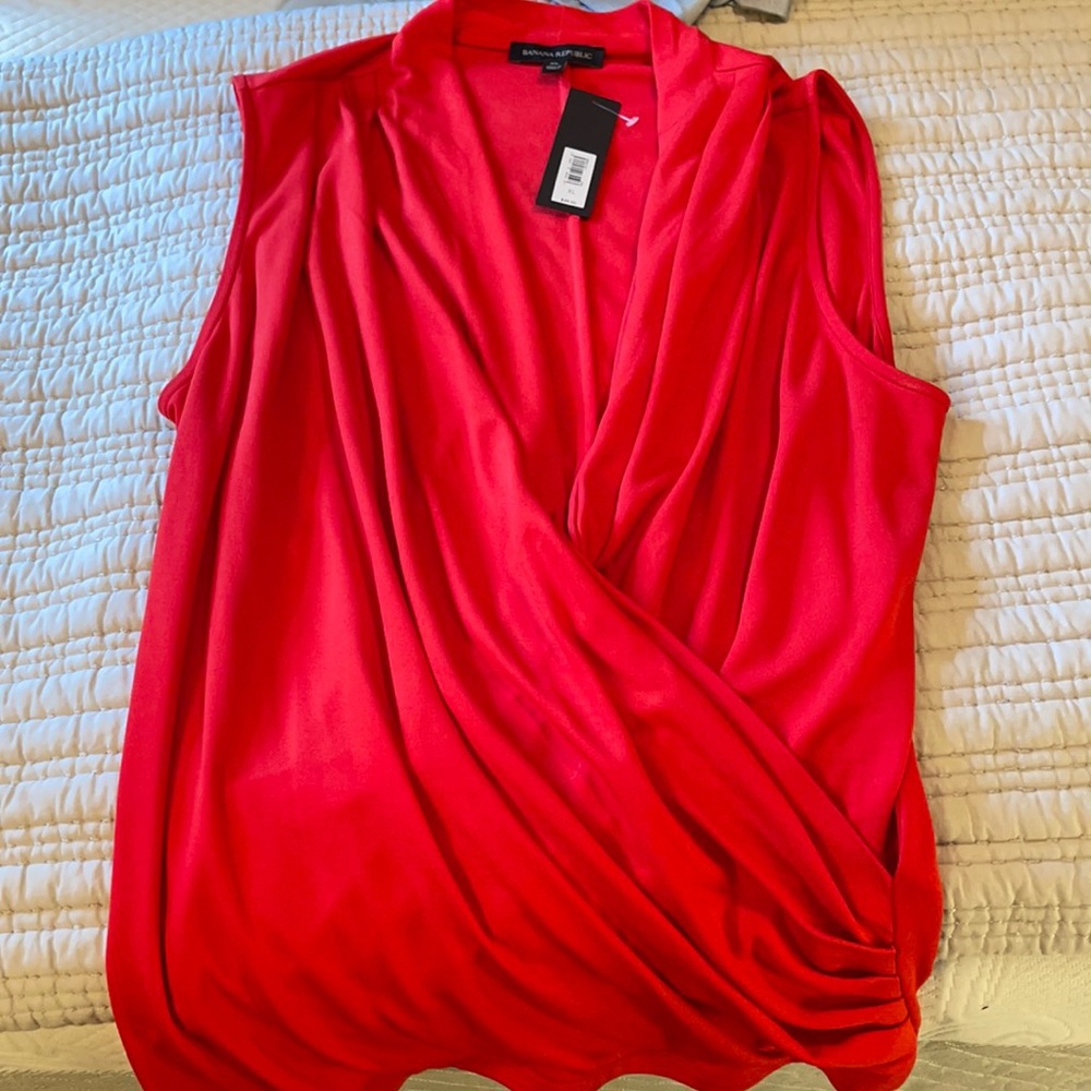 NWT BANANA REPUBLIC WRAP TOP XL Red